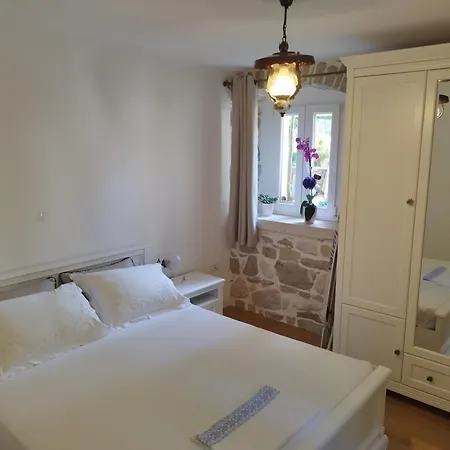 Tinka * Makarska